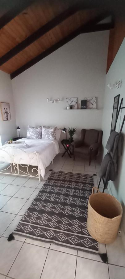 Hotel Mucha Airbnb Walvis Bay Exteriér fotografie